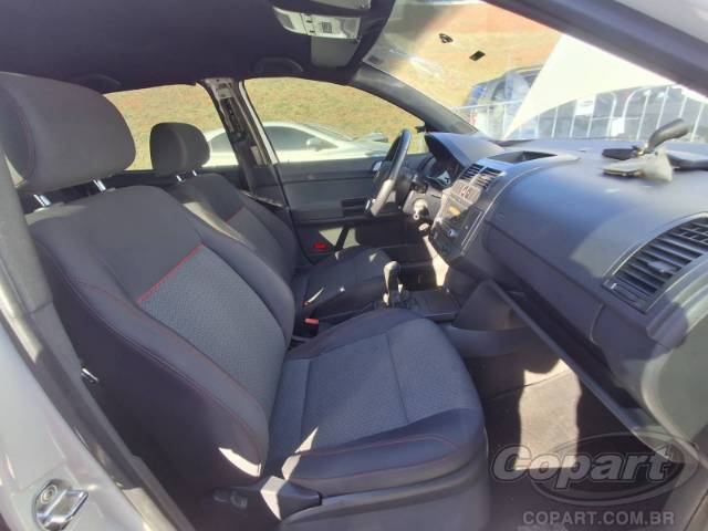 2014 VOLKSWAGEN POLO 