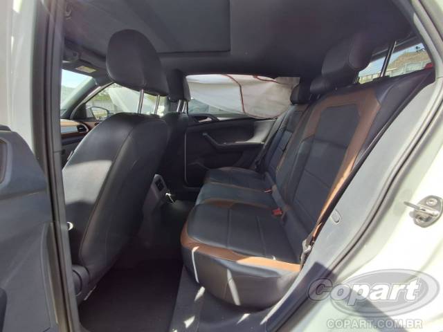 2021 VOLKSWAGEN T-CROSS 