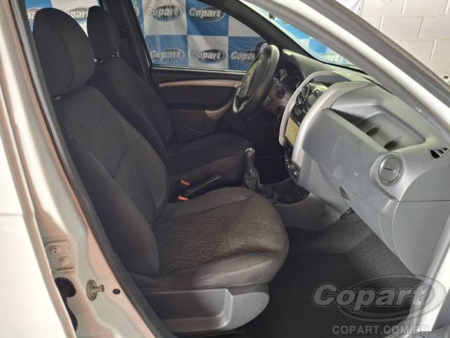 2022 RENAULT DUSTER OROCH 