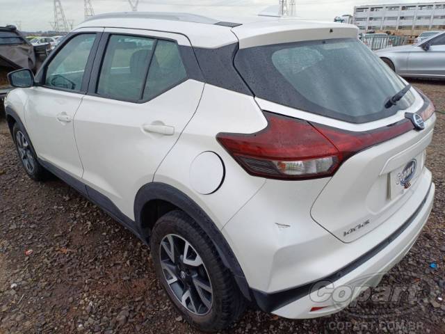 2022 NISSAN KICKS 