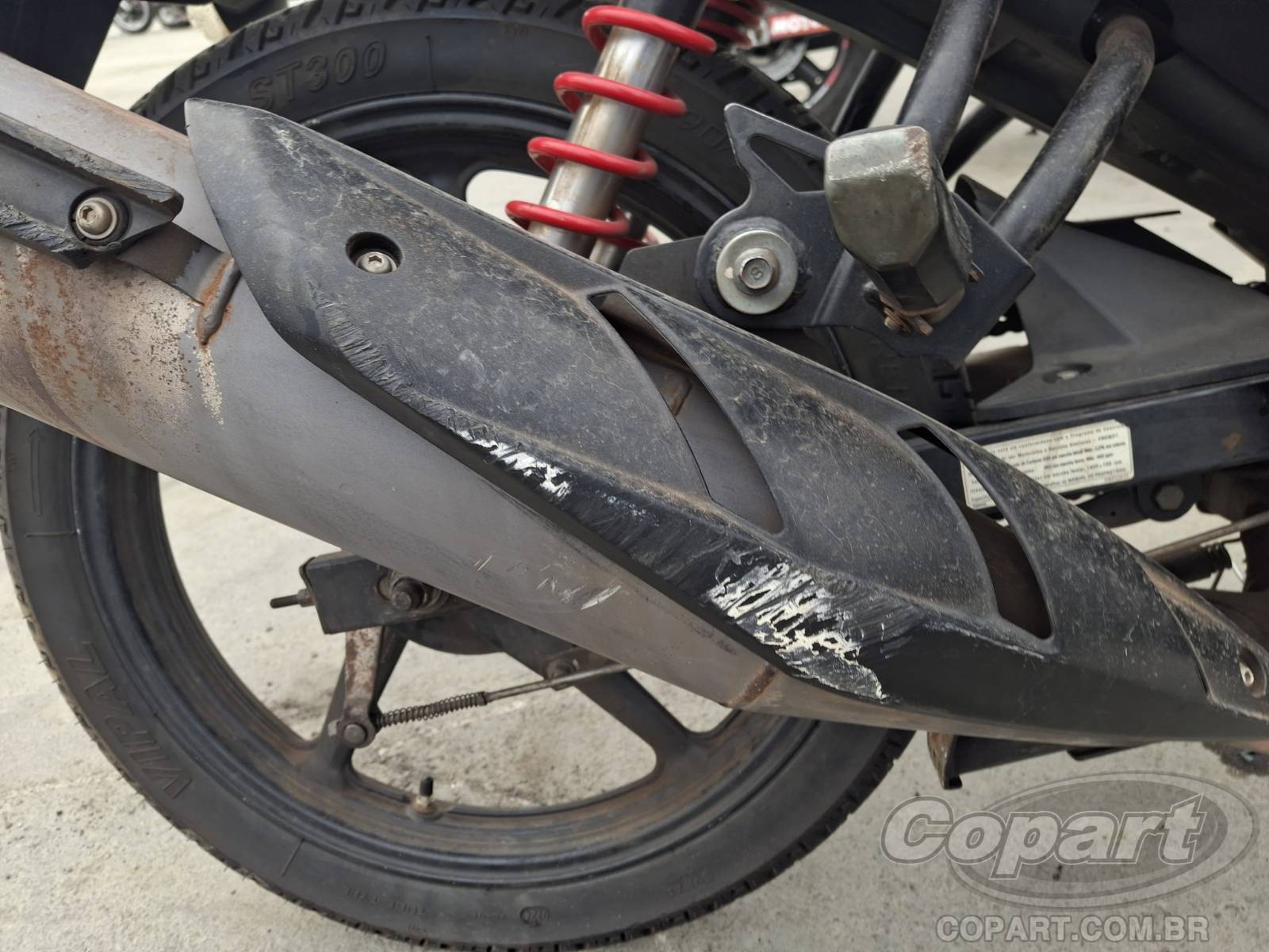 2015 YAMAHA FAZER — foto 11 de 13