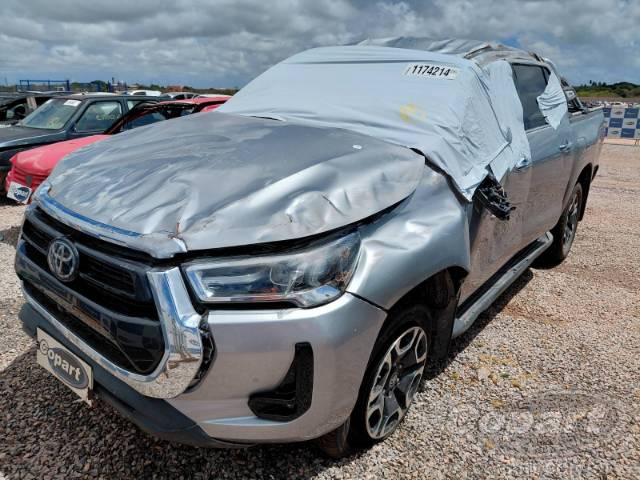 2022 TOYOTA HILUX CD 