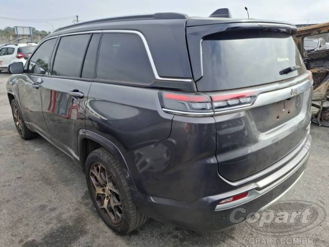 2023 JEEP COMMANDER 