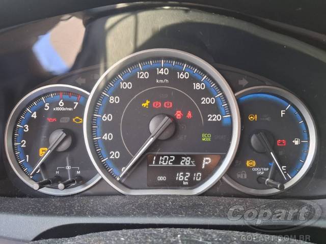 2024 TOYOTA YARIS SEDA 