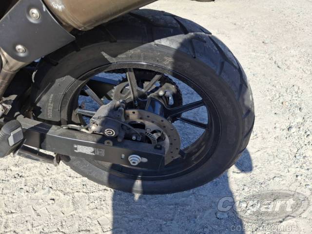 2015 BMW G 650 