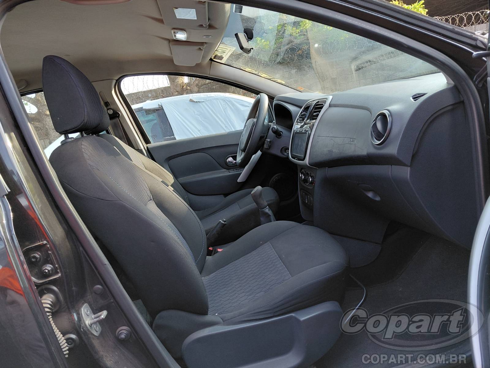 Foto 5: 2018 RENAULT SANDERO