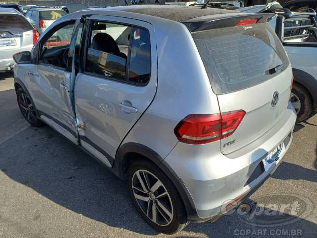 2017 VOLKSWAGEN FOX 