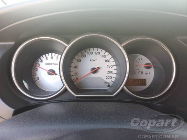 2014 NISSAN LIVINA 