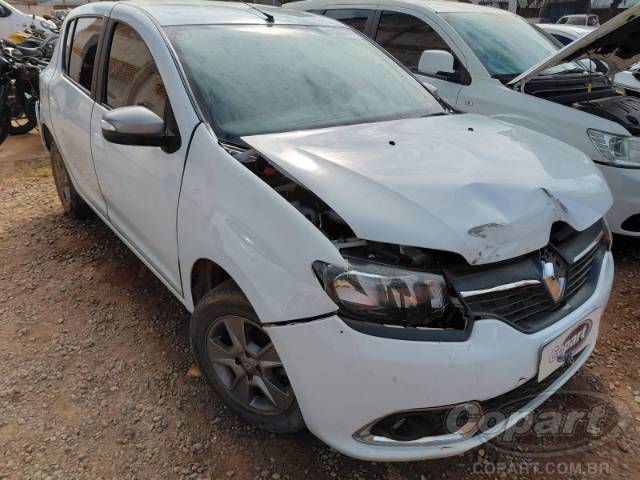 2017 RENAULT SANDERO 