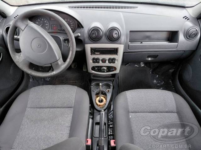 2009 RENAULT LOGAN 