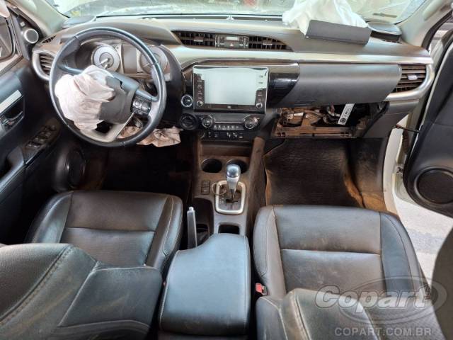 2023 TOYOTA HILUX CD 