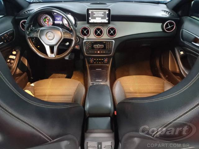 2015 MERCEDES BENZ GLA 