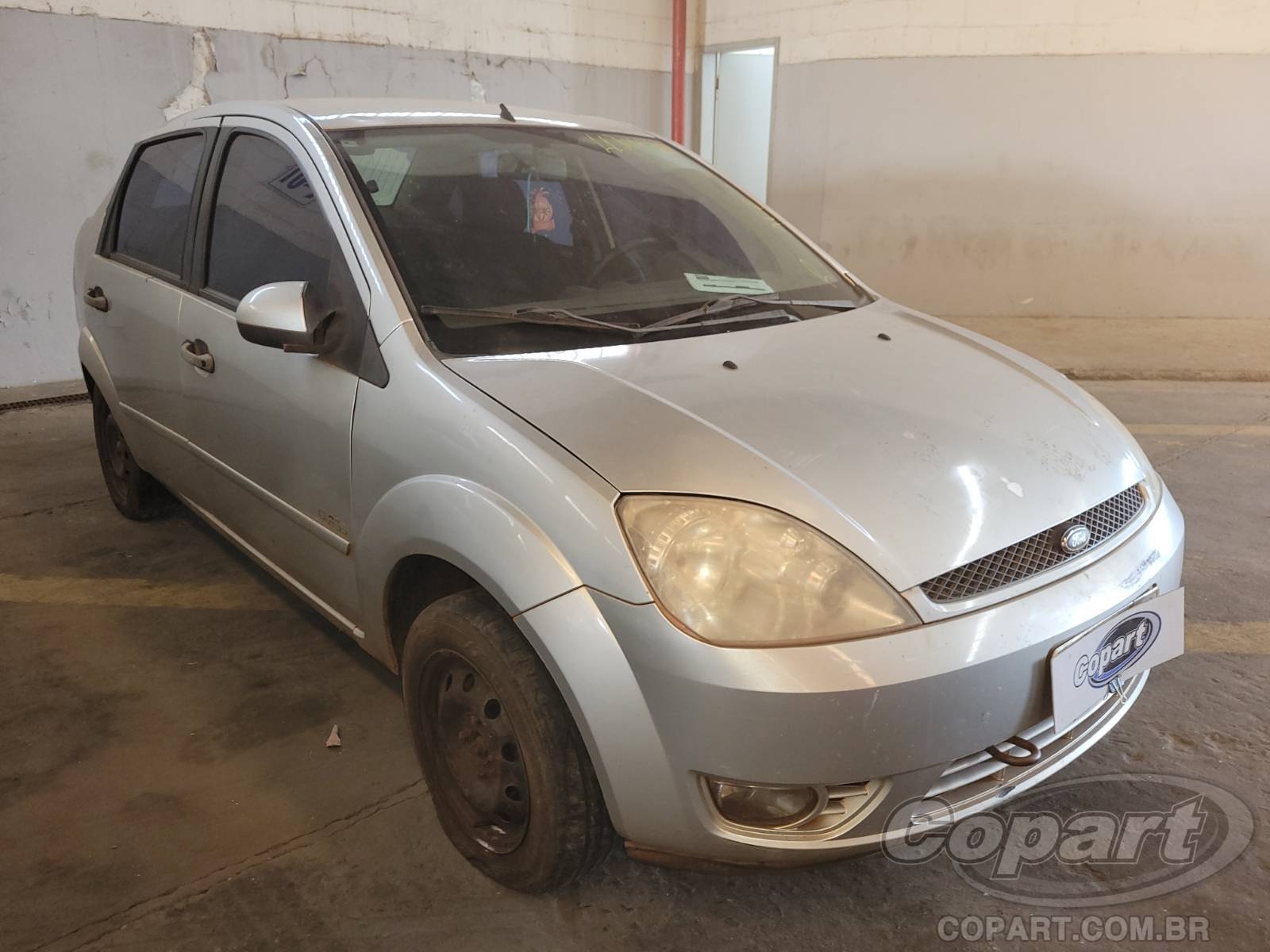 Veículo Ford Fiesta Ford Fiesta Sedan 1.6 Flex 2005 Colisão Média Monta 2005 em leilão