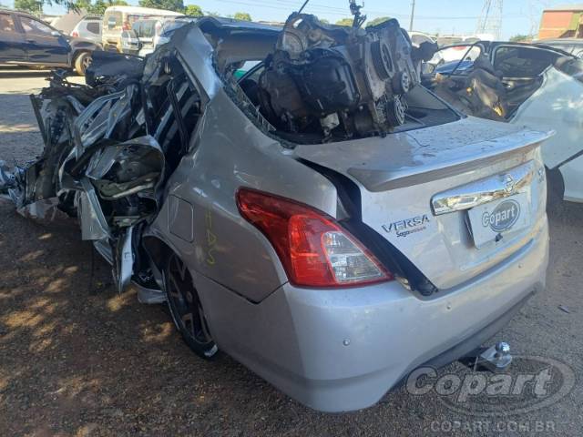 2016 NISSAN VERSA 