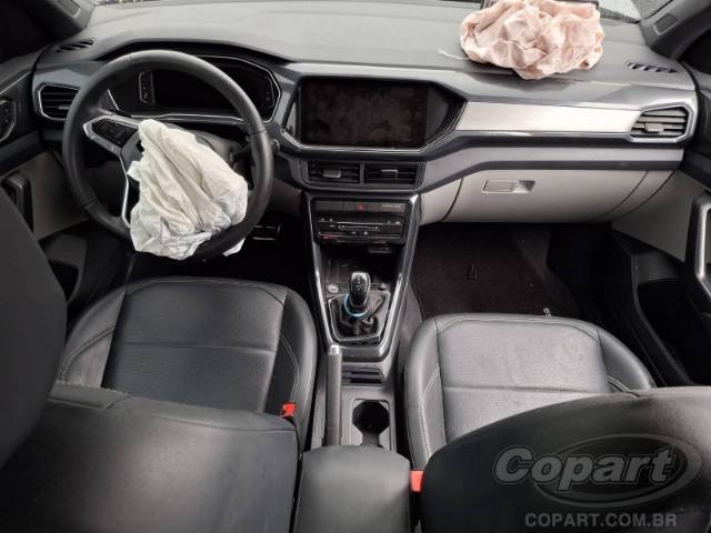 2022 VOLKSWAGEN T-CROSS 