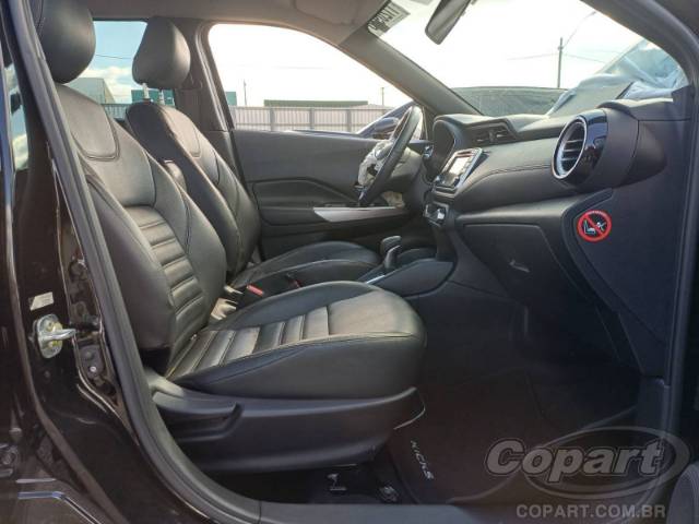 2020 NISSAN KICKS 