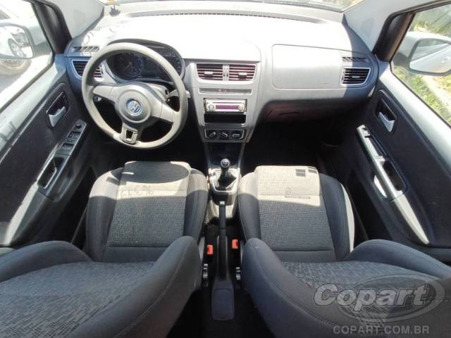 2014 VOLKSWAGEN FOX 