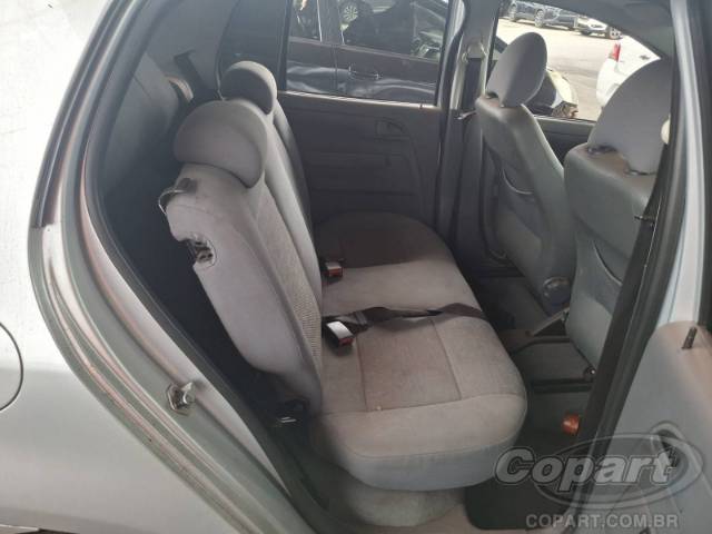 2009 VOLKSWAGEN FOX 