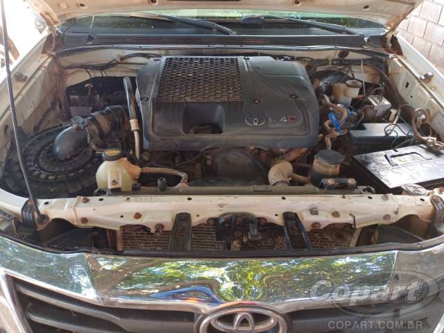 2015 TOYOTA HILUX CD 