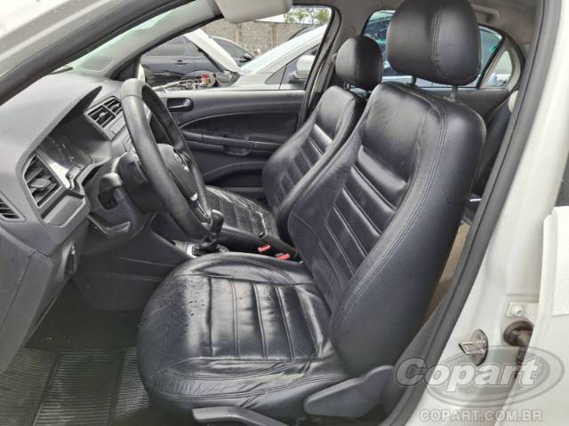 2021 VOLKSWAGEN VOYAGE 