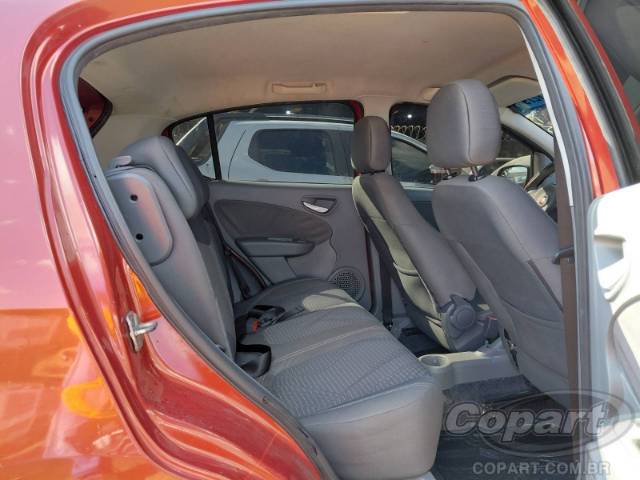 2015 FIAT PALIO 