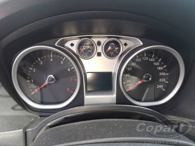 2009 FORD FOCUS SEDAN 