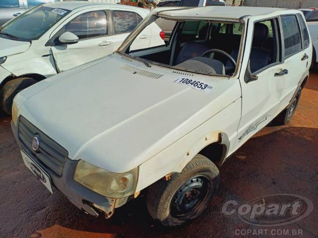 2013 FIAT UNO 