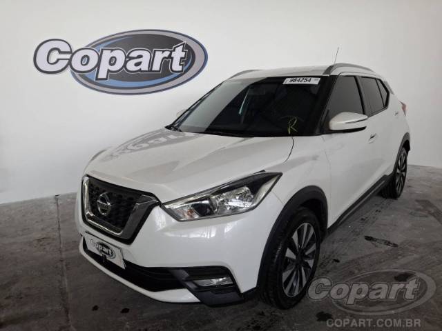 2019 NISSAN KICKS 