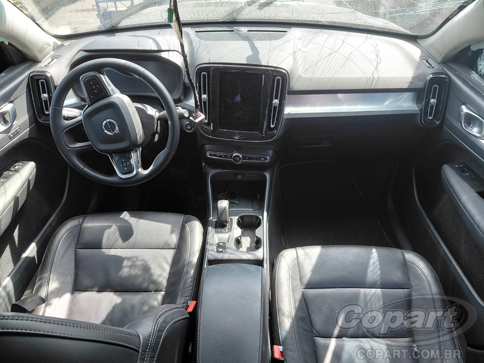 Foto 9 de 10: 2022 VOLVO XC40