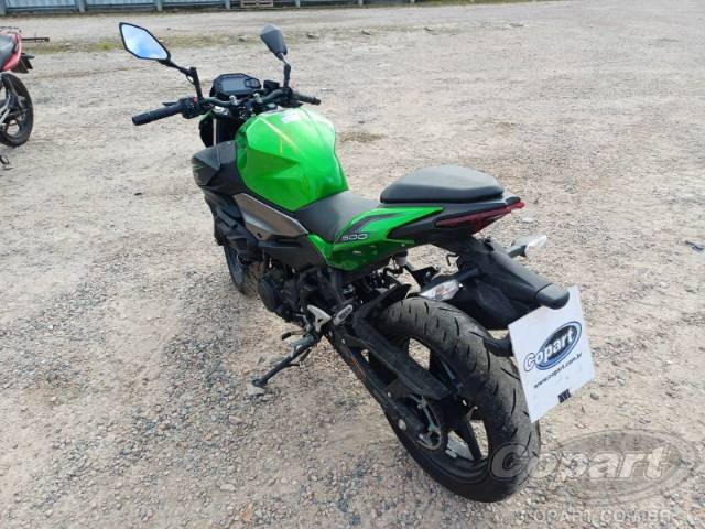 2026 KAWASAKI Z500 