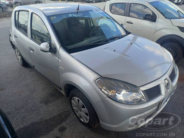 2011 RENAULT SANDERO 
