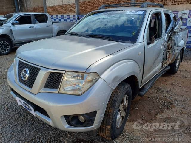 2014 NISSAN FRONTIER CD 