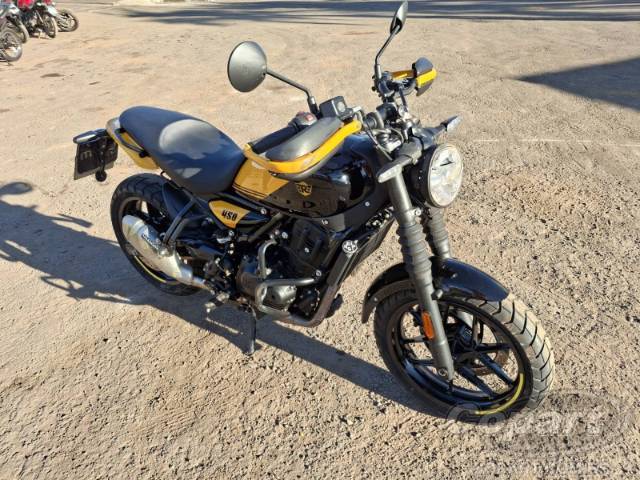 2026 ROYAL ENFIELD Guerrilla 
