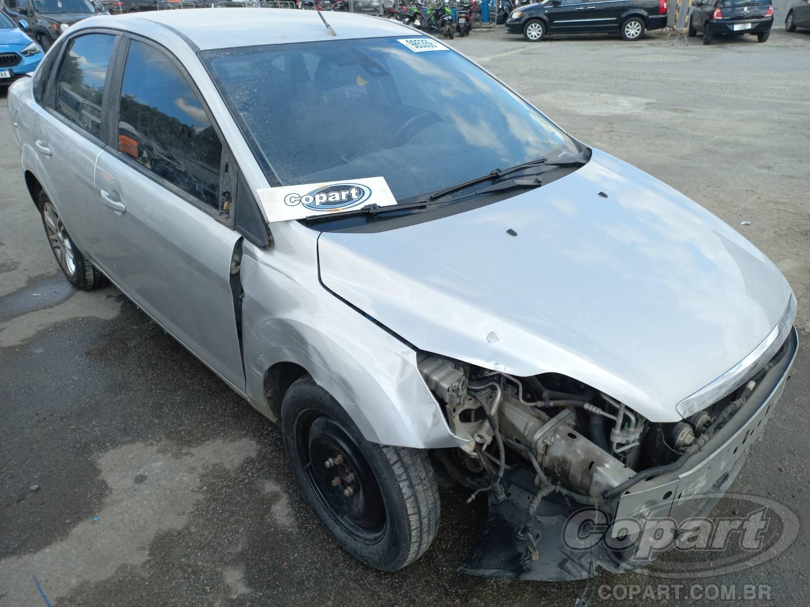 Veículo Ford Focus Ford Focus Sedan GLX 2.0 16V 2013 Pequena Monta 2013 em leilão