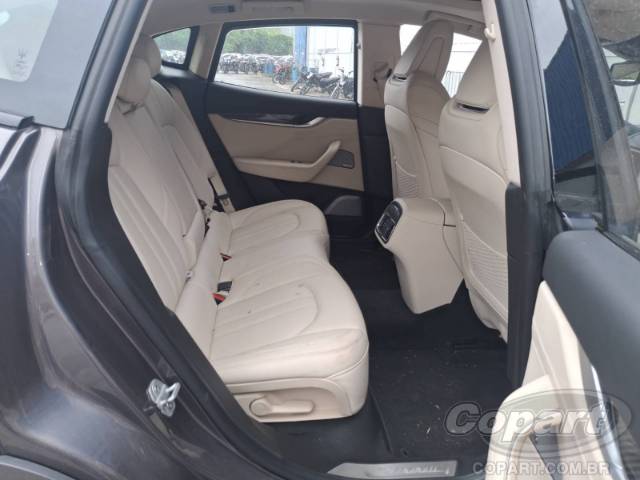 2017 MASERATI LEVANTE 