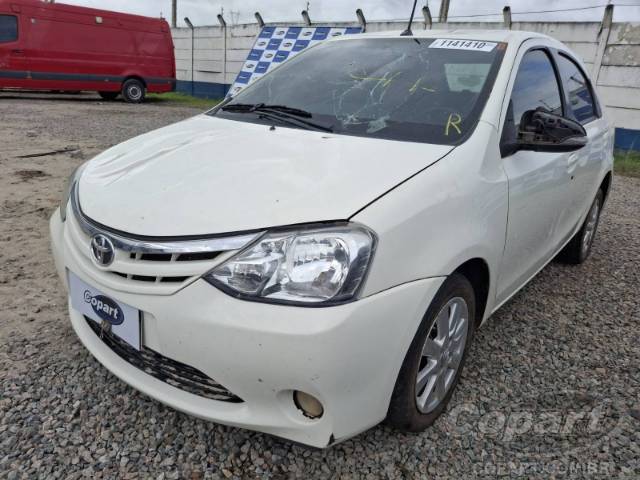 2017 TOYOTA ETIOS SEDA 