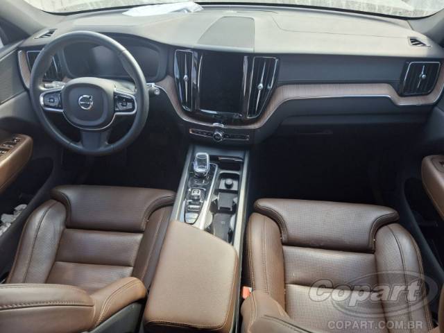 2021 VOLVO XC60 