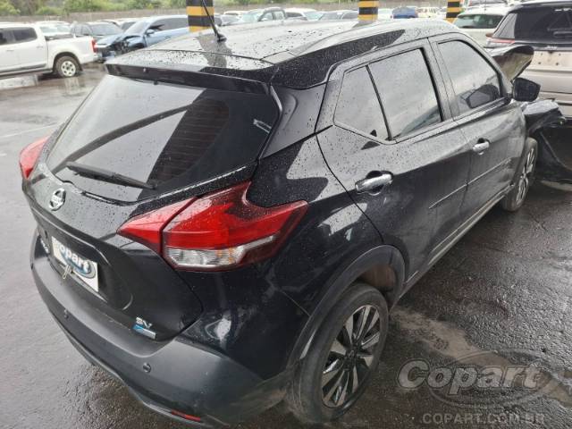 2018 NISSAN KICKS 