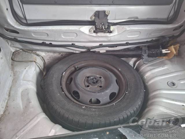 2004 CHEVROLET CELTA 