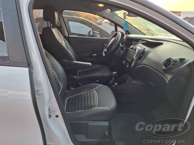 2019 RENAULT CAPTUR 