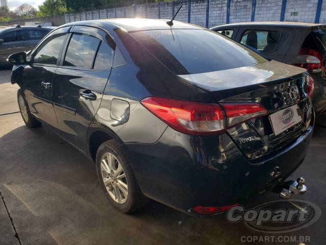 2019 TOYOTA YARIS SEDA 