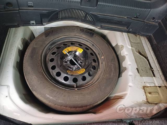 2024 VOLKSWAGEN POLO 