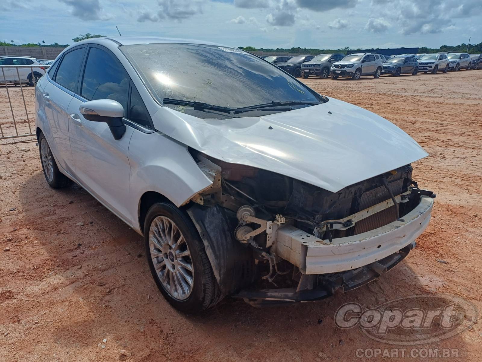 FORD Fiesta Sedan