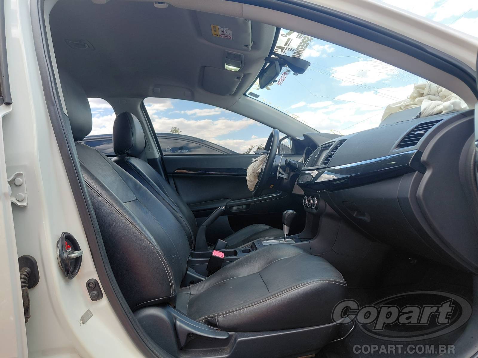 Foto 5: 2014 MITSUBISHI LANCER