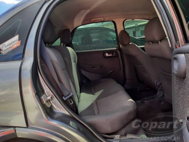 2010 CHEVROLET CORSA SEDAN 