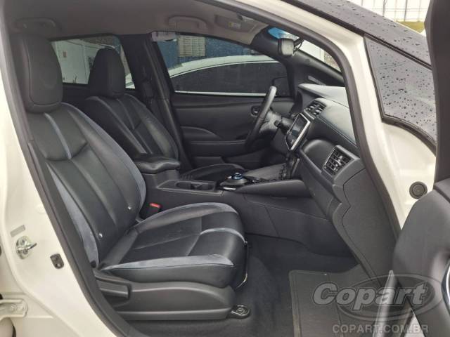 2020 NISSAN LEAF 