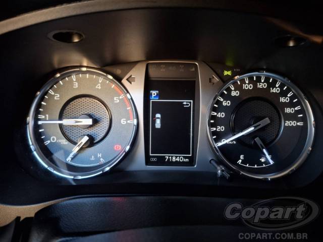 2021 TOYOTA HILUX CD 