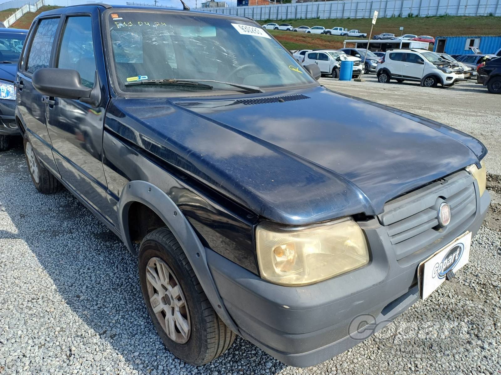Veículo Fiat Uno FIAT UNO MILLE WAY ECONOMY 1.0 FIRE 2013 2013 em leilão