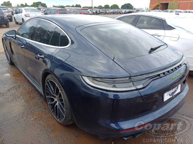 2023 PORSCHE PANAMERA 