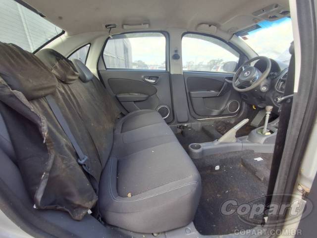 2016 FIAT GRAND SIENA 